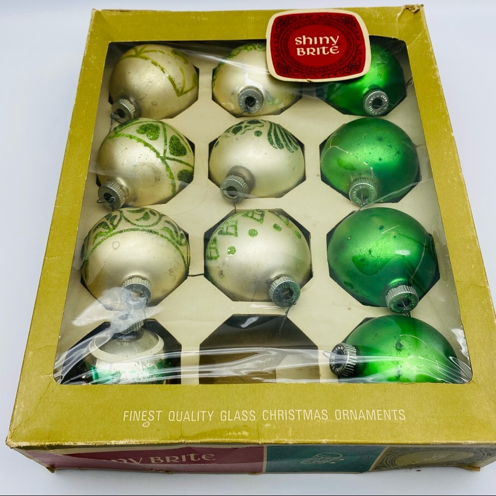 Vintage SHINY BRITE GREEN MICA GLITTER & Solid Mercury Glass Ornament mixed lot